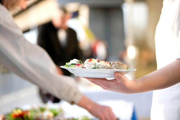 El mejor servicio de catering para eventos de empresa en Madrid